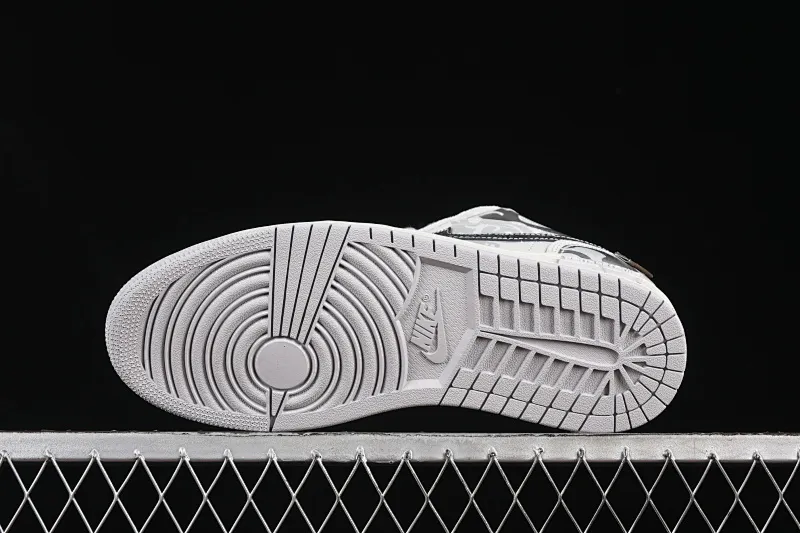 All categories Air Jordan Jordan series basketball shoes Air Jordan 1 Low Air Jordan 1 Low AJ1 Joe 1 Panda Prank CNY Youlong Zeling Zhizhishan low-top casual sneakers HF1567-200